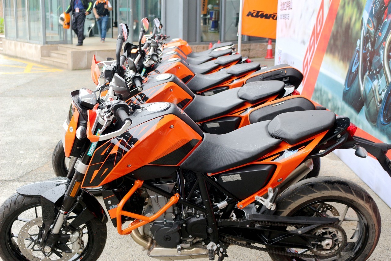 ktm200duke怎么样,ktm690街车试驾