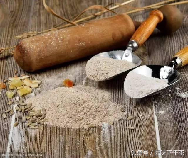 全麦粉为何被评为十大好谷物,黑全麦粉的营养表