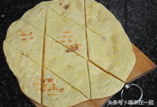 香蕉薄饼做法简单又好吃,香蕉薄饼怎么做又软又好吃