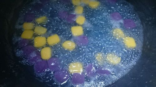 芋圆烧仙草椰奶的做法,椰浆芋圆西米露烧仙草的做法