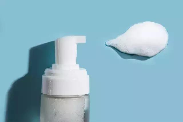 大牌化妆品英文名,化妆品常用名称大全英文