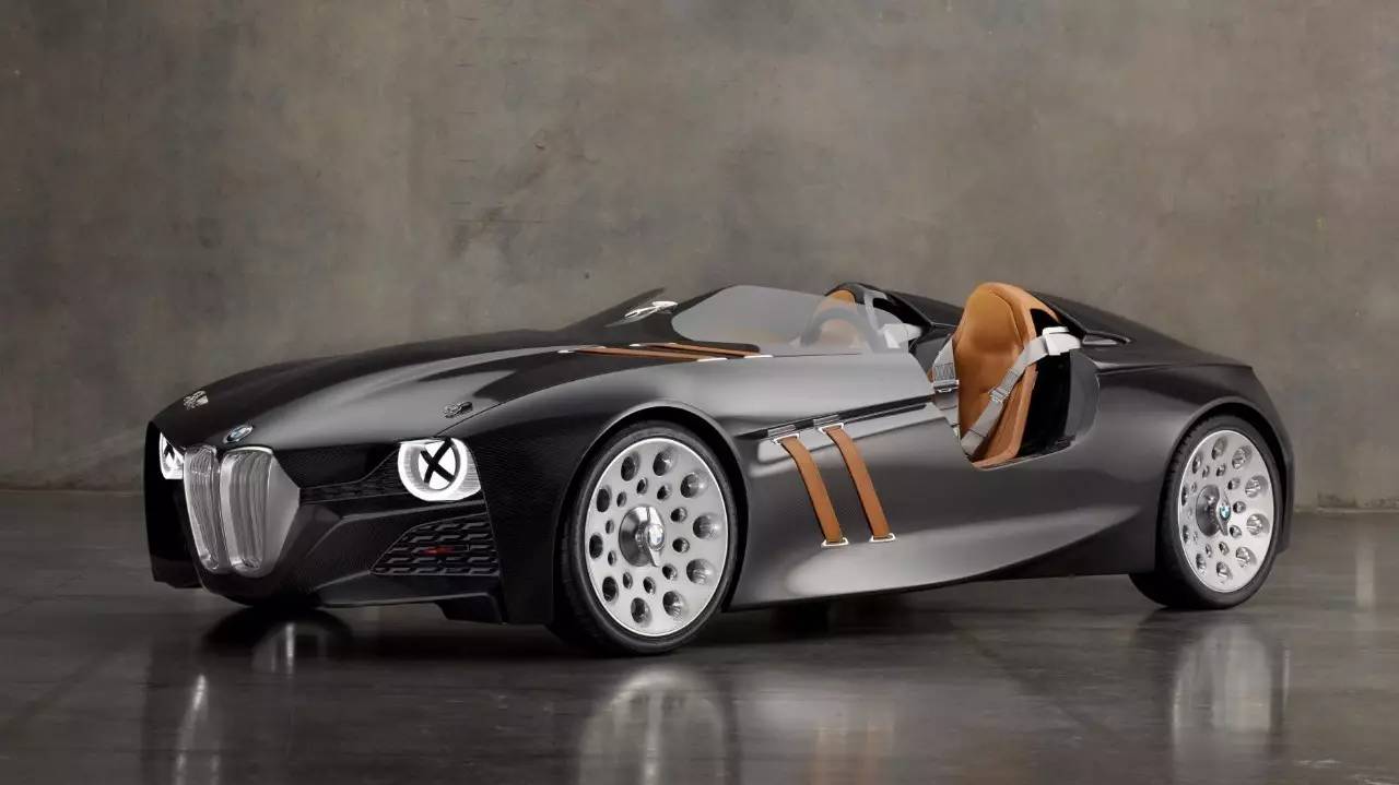 bmw的设计经历,bmw的设计追求的是什么