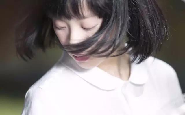 照片怎么拍出拍立得效果,相机如何拍出拍立得效果