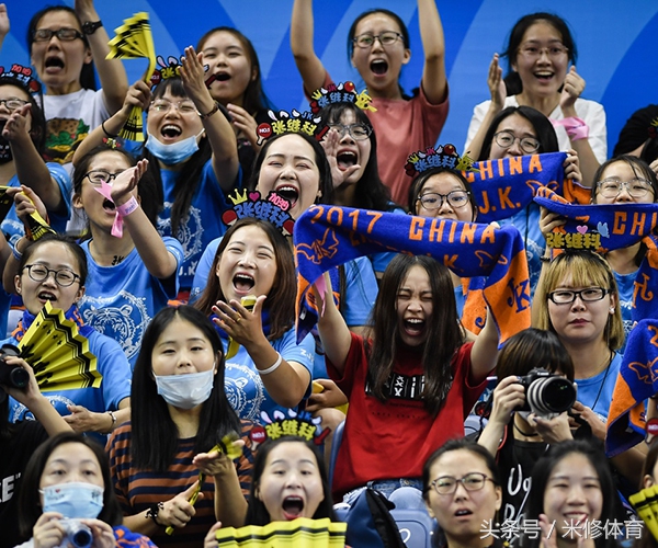 全运会张继科比赛门票早早售罄，黄牛加价十倍，迷妹只能任人宰割