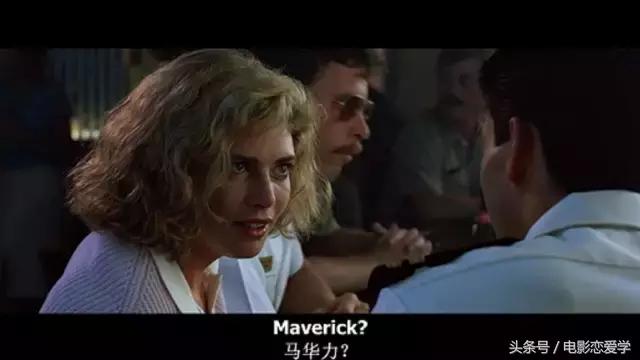 男子女厕所撩妹，简直*兽禽**！