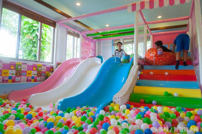 玄学大师香港李居明,李居明大师讲聚宝盆应该放啥