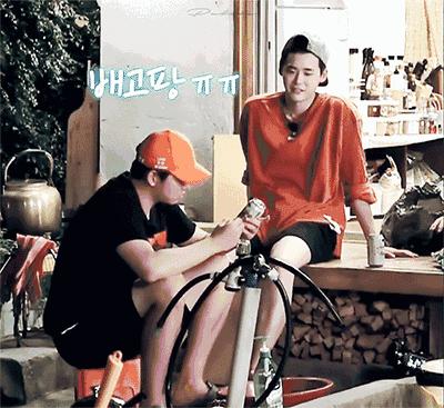 李钟硕匹诺曹手臂受伤,李钟硕匹诺曹刮胡子