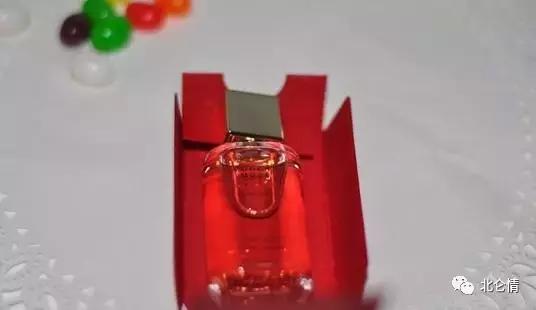 让女人更有魅力的香水,香水的确会让女人更有魅力