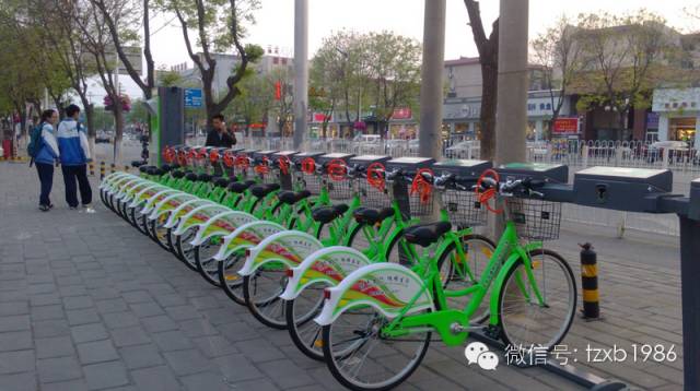 今晚12:00别忘预约共租车卡！就5000张！