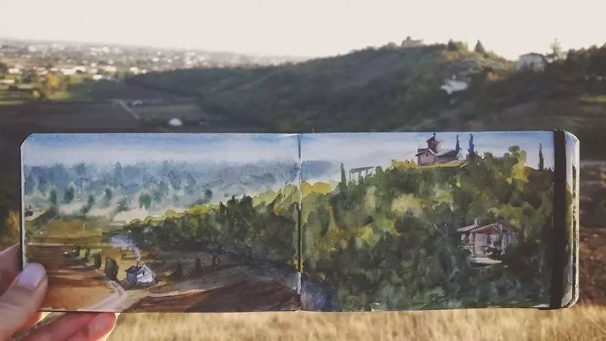 为旅行留下一份美好的记忆,去一个地方旅游留些什么纪念品