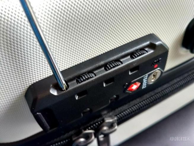 小米旅行箱20寸和24寸,小米旅行箱和90分旅行箱