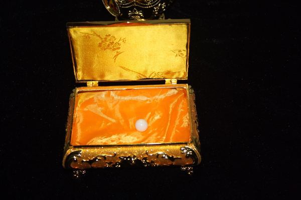 舍利为什么这么值钱,天价佛骨舍利