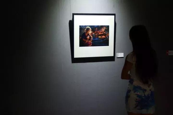 给照片加个框,给照片加边框的手机app