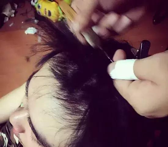 越看越帅的脸型国字脸,短国字脸怎么整成窄方脸