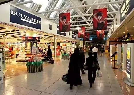 明斯克机场免税店购物攻略,戴高乐机场免税店购物攻略
