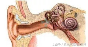 掏耳朵得了脚气怎么处理,掏耳朵染上脚气