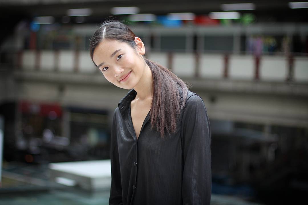 天才枪手中小琳得奖介绍自己片段,天才枪手电视剧版小琳和班克吻戏