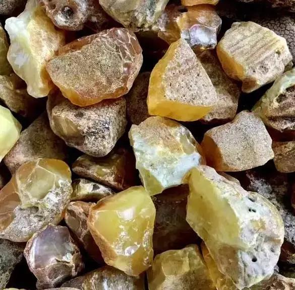 琥珀蜜蜡的种类介绍,哪里的琥珀蜜蜡最好