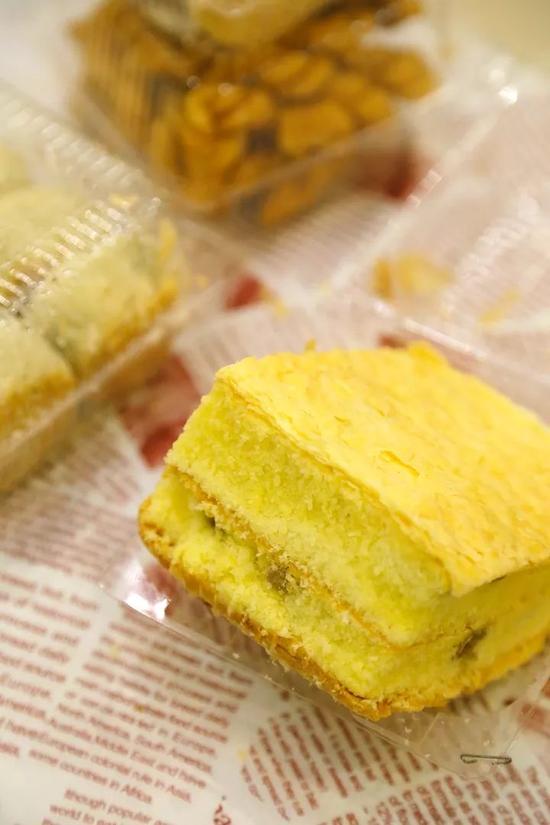 郑州王府井绿豆饼,南方好吃的酥皮绿豆饼