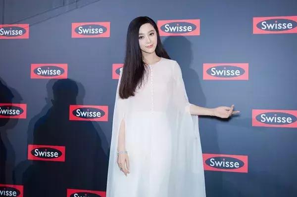 听说,今年猫晚女神范冰冰是TA推的……