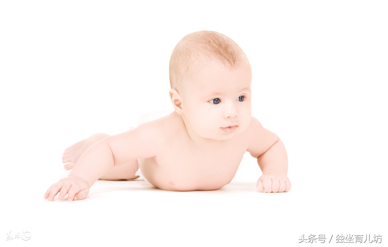 宝宝洗澡先从哪个部位清洗,给宝宝洗澡的时候用什么消毒