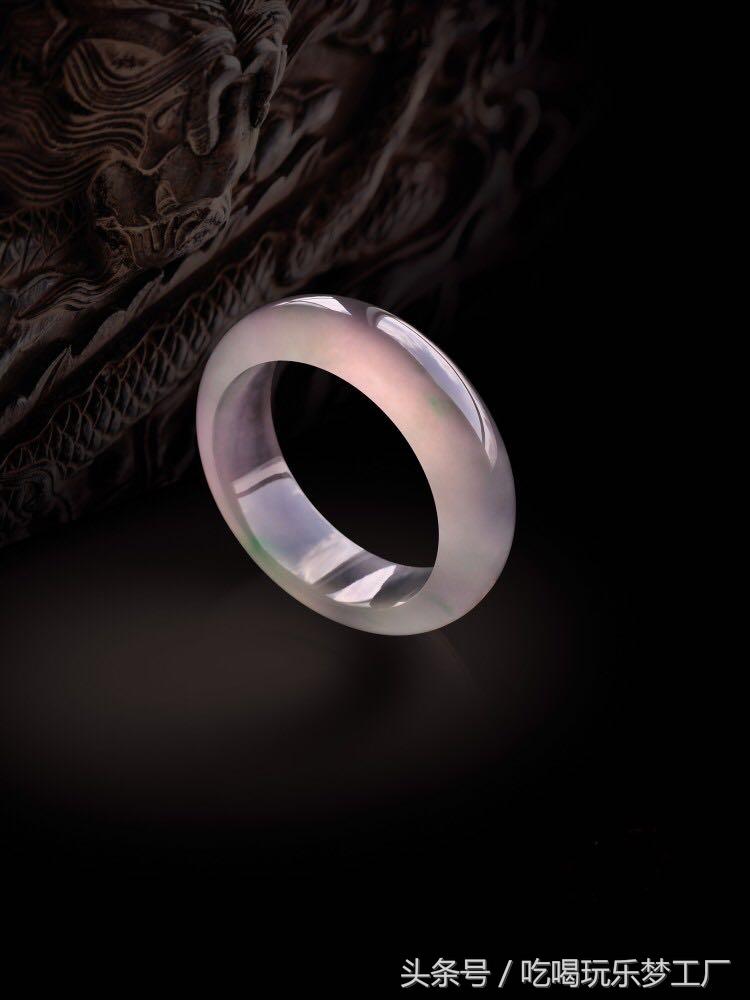 怎样才能买到一个真正的玉手镯,玉手镯选购时需要注意6个细节