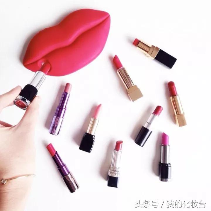 不会涂口红的样子,不会涂口红就不要跟风