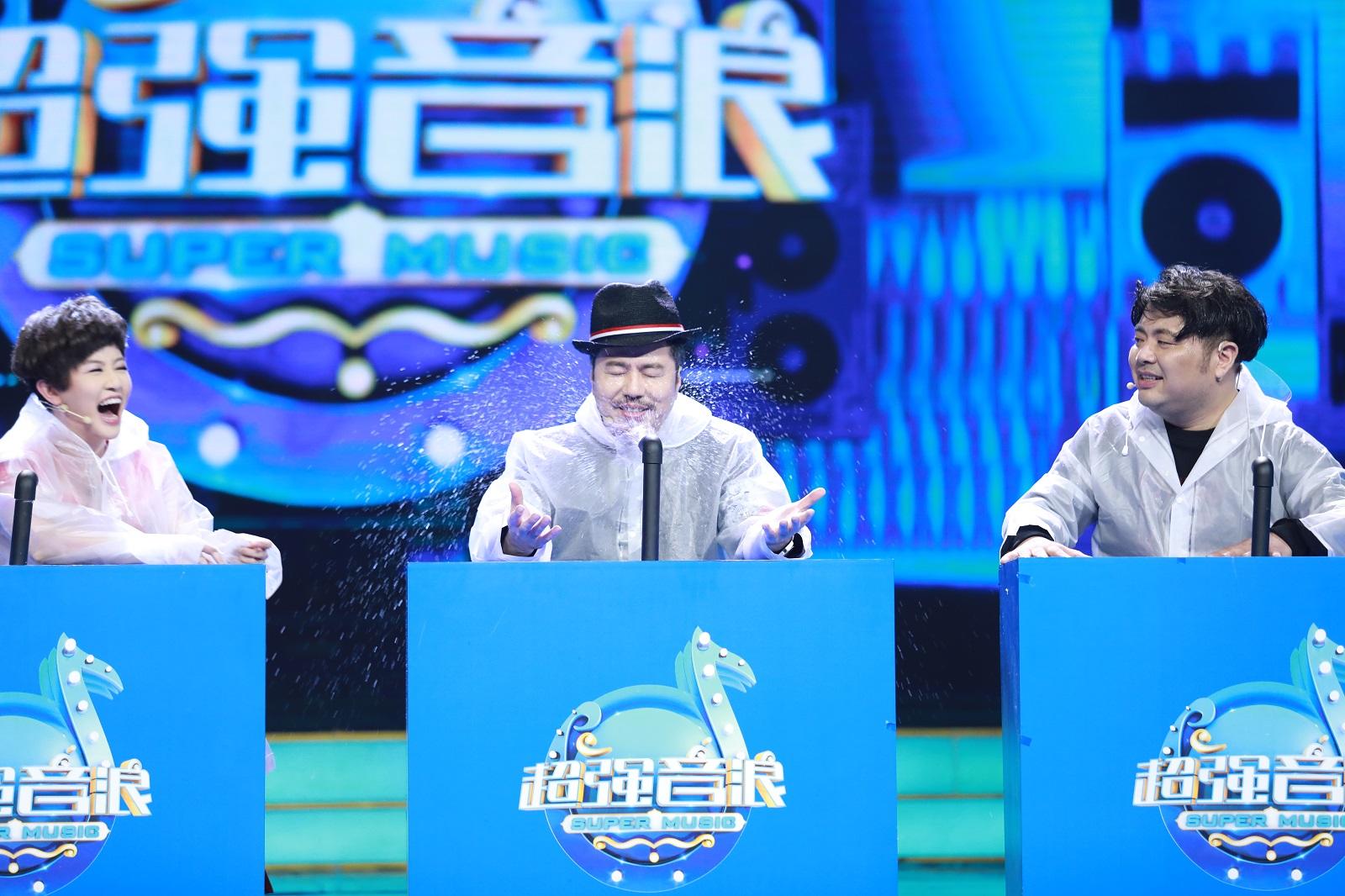 寇乃馨和黄国伦合唱,黄国伦和寇乃馨经典歌曲视频