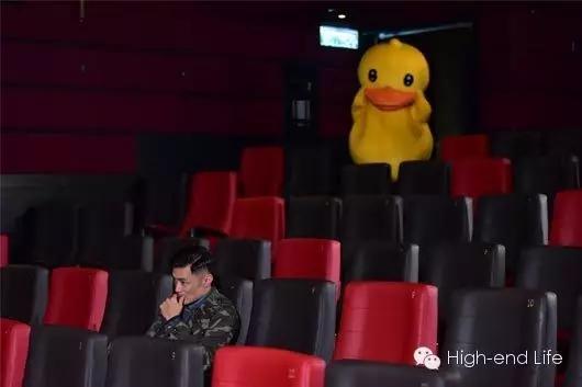 余文乐周冬雨谈内心话,余文乐与周冬雨有多甜蜜