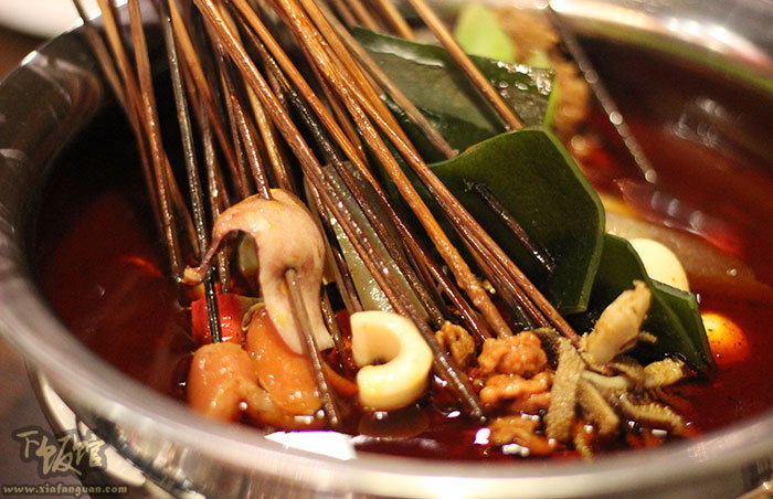 天气这么热姐妹们去哪里玩,天气那么热怎么先跟女孩聊天