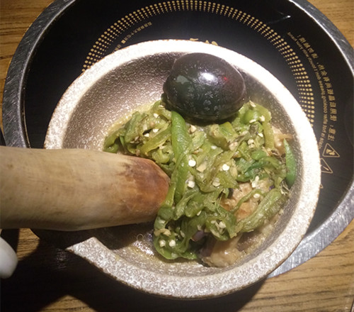 长沙火宫殿八大传统小吃是哪些,长沙火车站附近有什么特色小吃