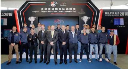 没机会去现场观赛？HKJCTV可以带你路过整个香港国际赛