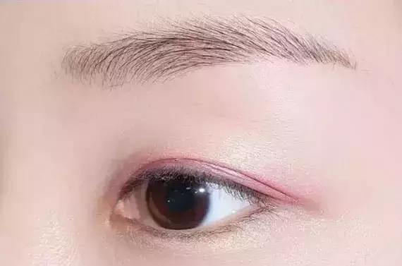 几十块眼影和几百块的差不多,几十块钱眼影推荐哪款好用