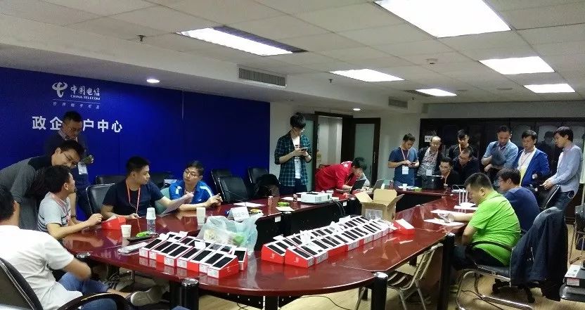 绉诲姩4g铻嶅悎瀹藉甫,4g绉诲姩骞冲彴