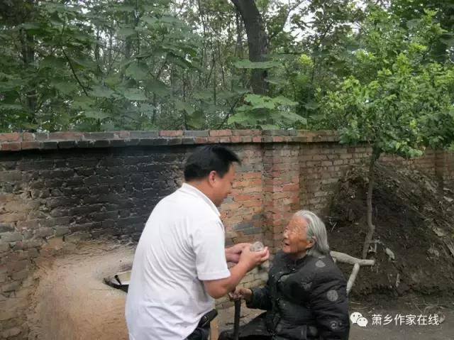 摇篮曲的词曲作者简介,摇篮曲的作者是谁