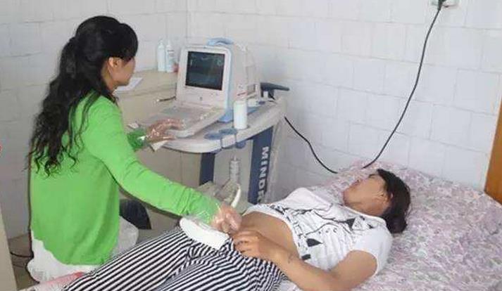 女子带环两年怎么突然怀孕了,女人带环有小孩可以要吗