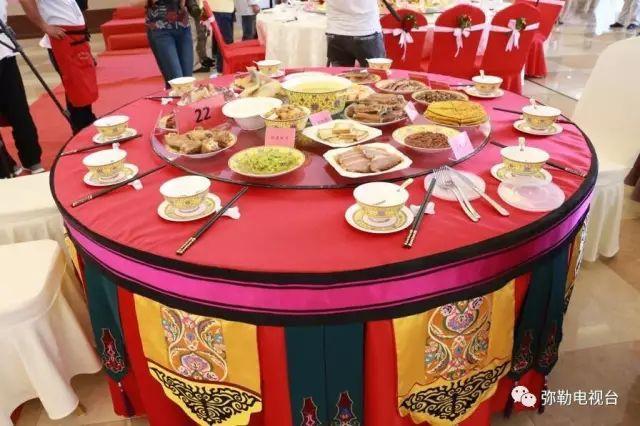 弥勒市旅游必去景点弥勒特色美食,云南弥勒美食百年老店