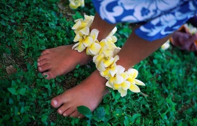 时与饰｜拴住今生，系住来世——十二月首饰：足饰