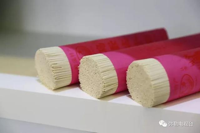 弥勒市旅游必去景点弥勒特色美食,云南弥勒美食百年老店