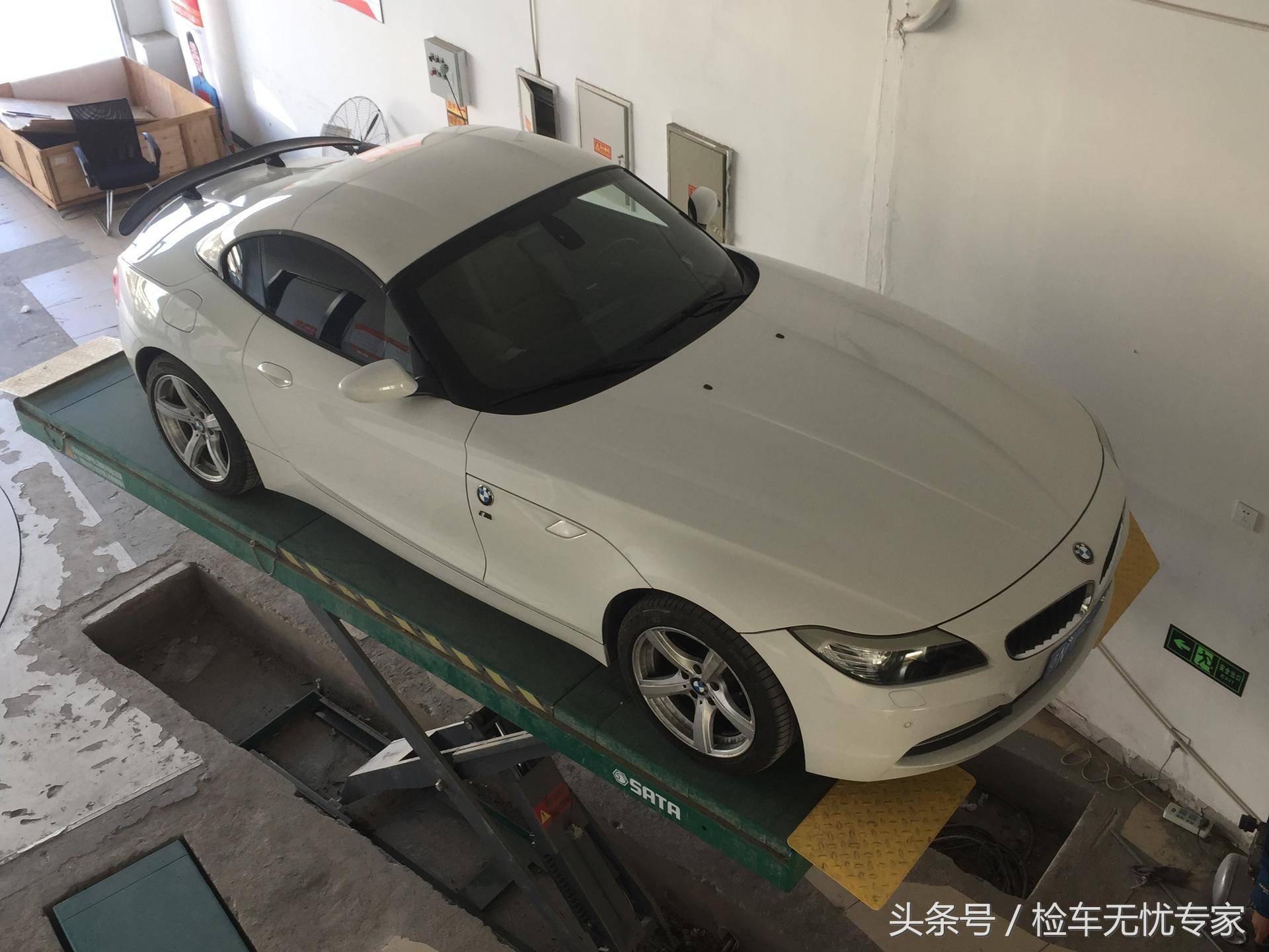 30万买二手宝马z4敞篷车,30万能买的z4
