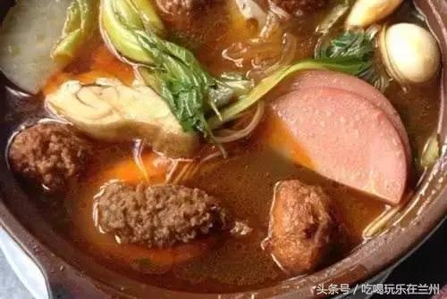 天冷了做一碗砂锅暖心又暖胃,小砂锅既暖心又暖胃