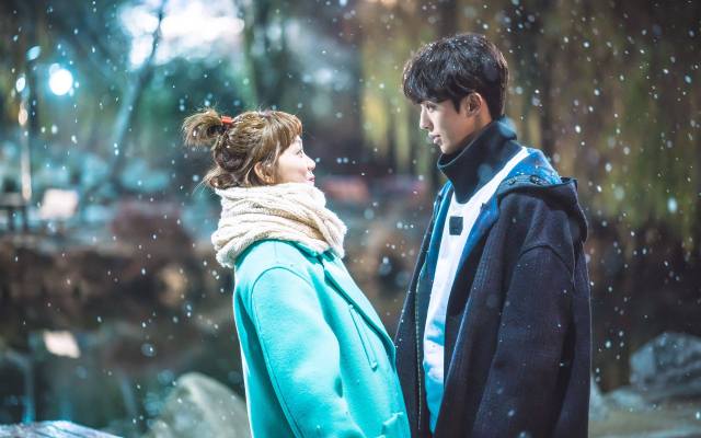 那些年我们一起熬夜追过的韩剧,十部熬夜必看经典韩剧