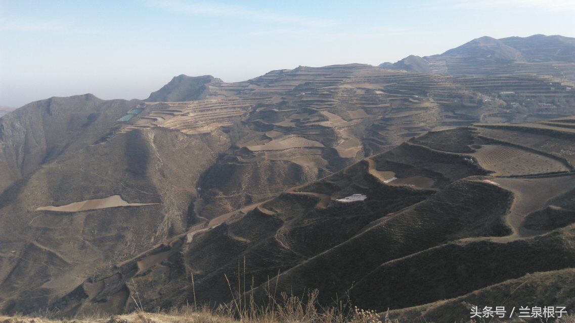 兰州冬日游景点推荐,兰州抱龙山龙脊