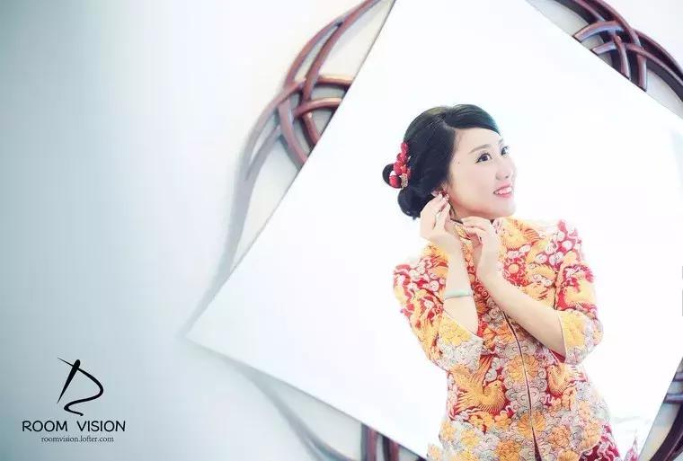 鍊熼挶缁欏コ鏈嬪弸涔版墜鏈鸿鐪嬭,鍊熼挶缁欏コ鏈嬪弸涔伴」閾捐鐖哥埜鐪嬪埌