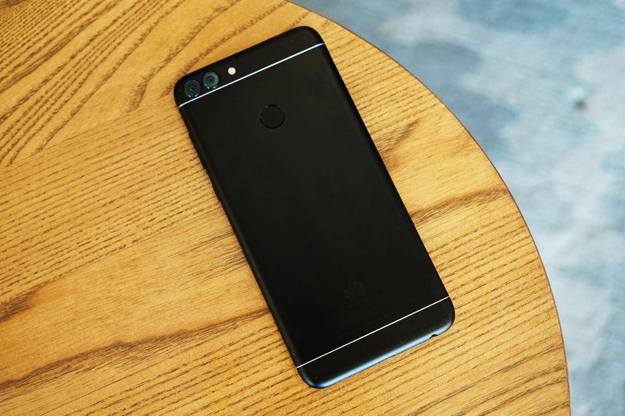 华为畅享7s参数全面测评,华为畅享7s全网通高配手机