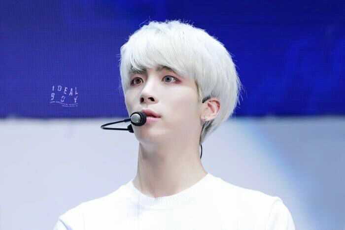 祈福！最好的主唱*钟金**铉，好好醒过来~