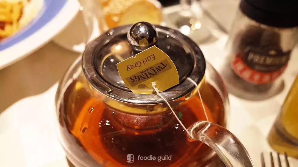 某人约会图性价比选了“西堤厚牛排”，结果吃完秒变前任……