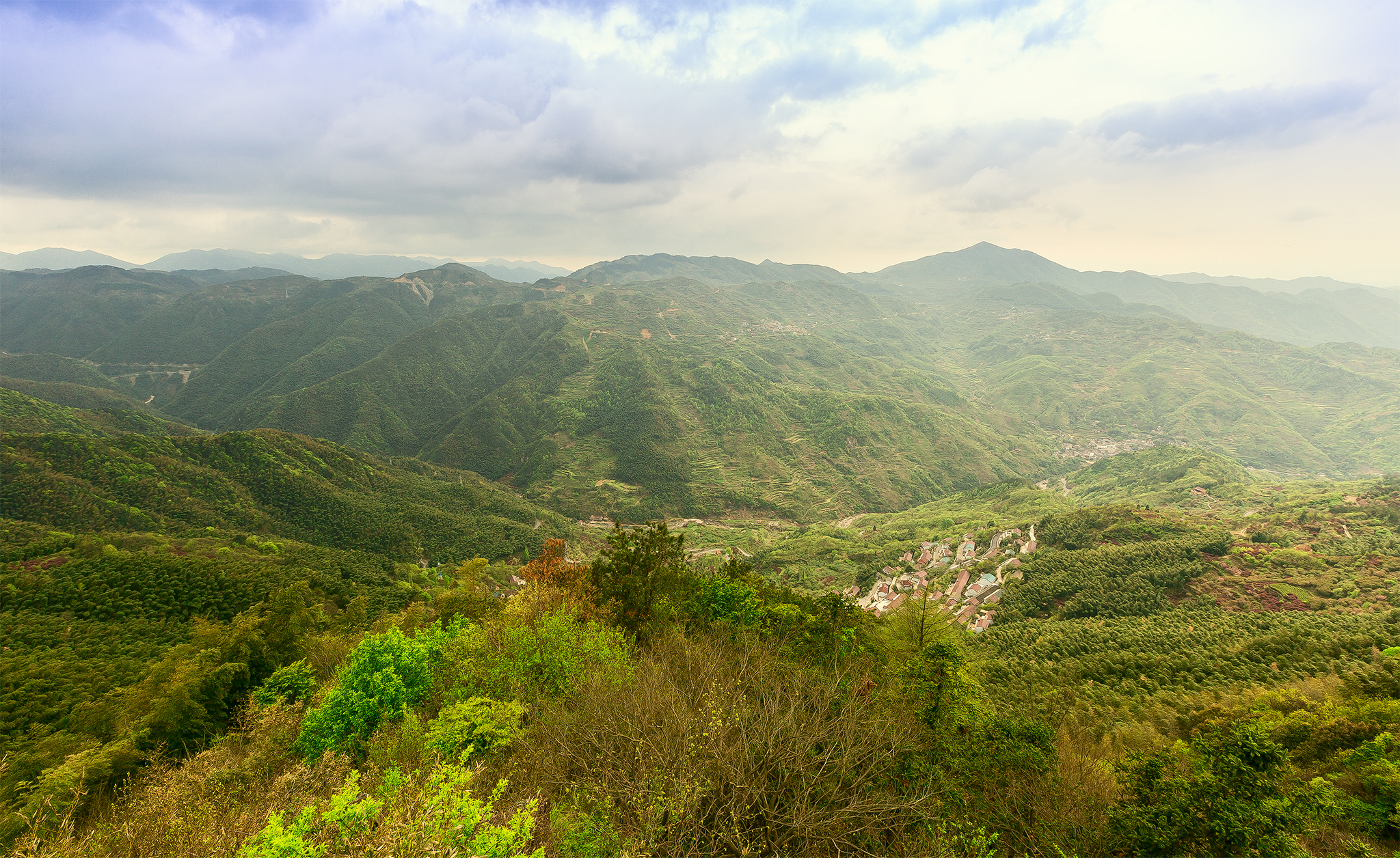 四明山地质公园和四明山森林公园,观四明山云海仙境有感