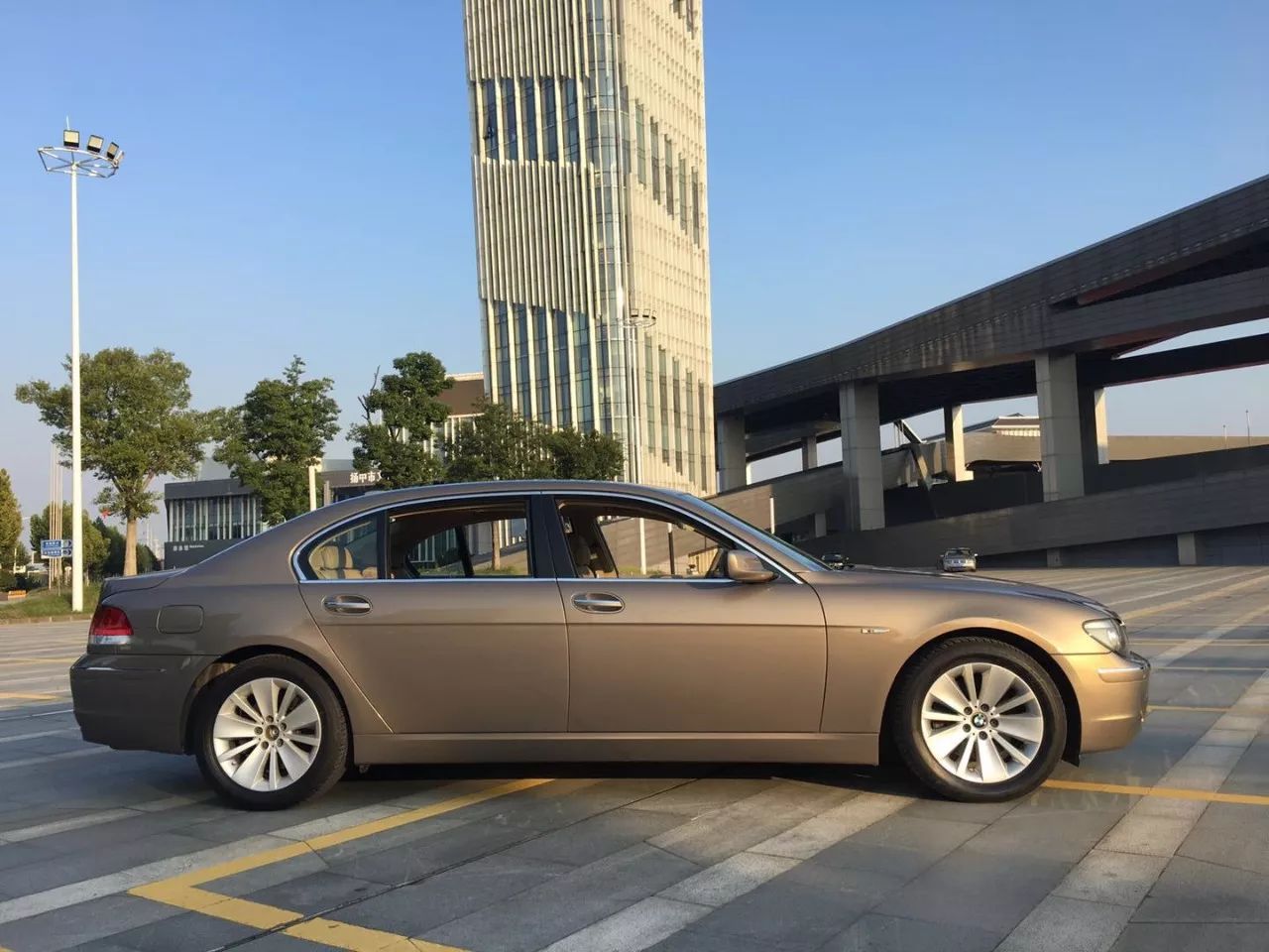为什么狂砸数十亿，那么多大平台，你依旧不敢买二手车