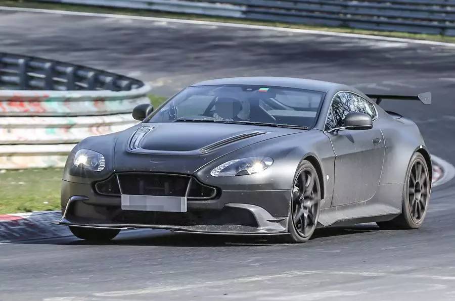 车闻联播伪装不撤，“友谊的小船说翻就翻”！